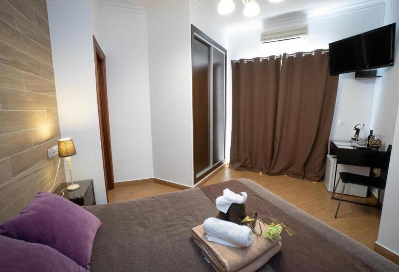 Hostal Casa Mercedes