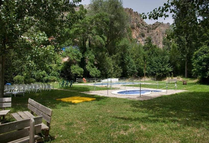 פונדק De La Trucha