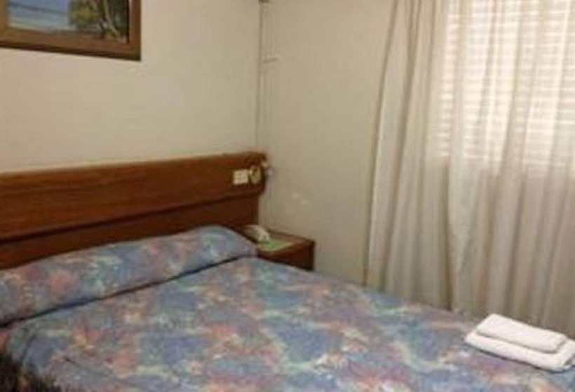 Fotos del hotel Aldeano Ii:  3