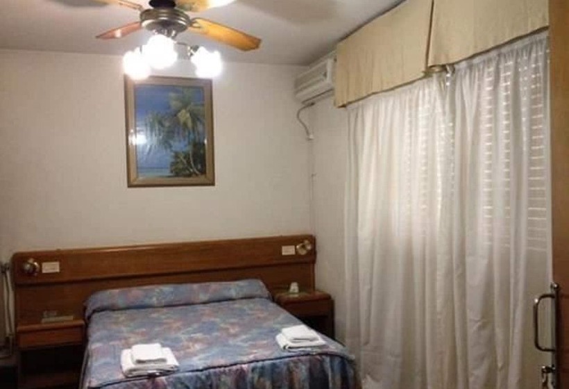 Fotos del hotel Aldeano Ii:  5