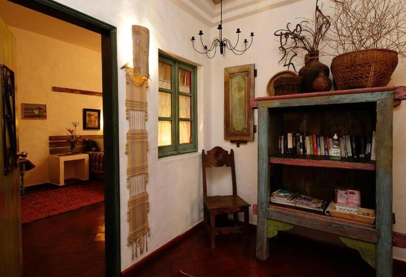 هتل Casa Do Rio / Tavira Inn   Adults Only