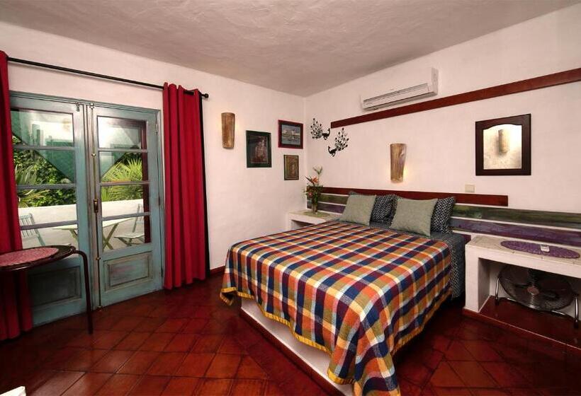 هتل Casa Do Rio / Tavira Inn   Adults Only
