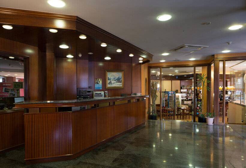 Fotos del hotel Cervol:  25