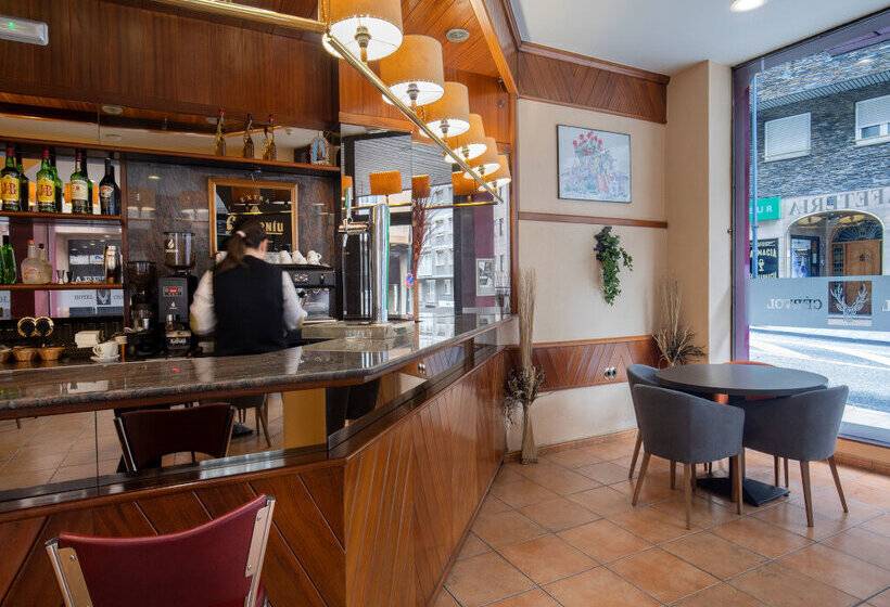 Fotos del hotel Cervol:  20