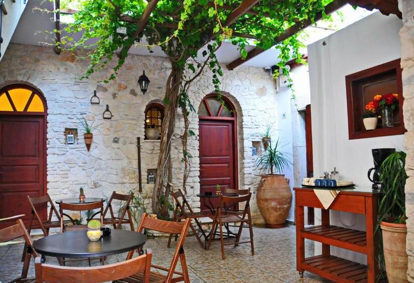هتل Cretan Villa