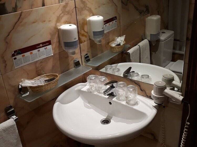 Fotos del hotel Eth Pomer:  8