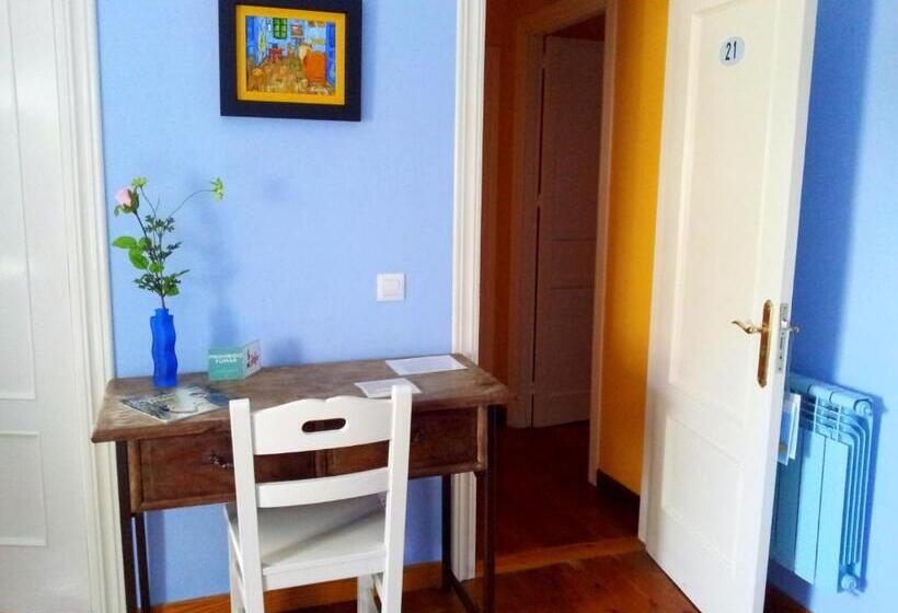 هتل H Casona Selgas De Cudillero