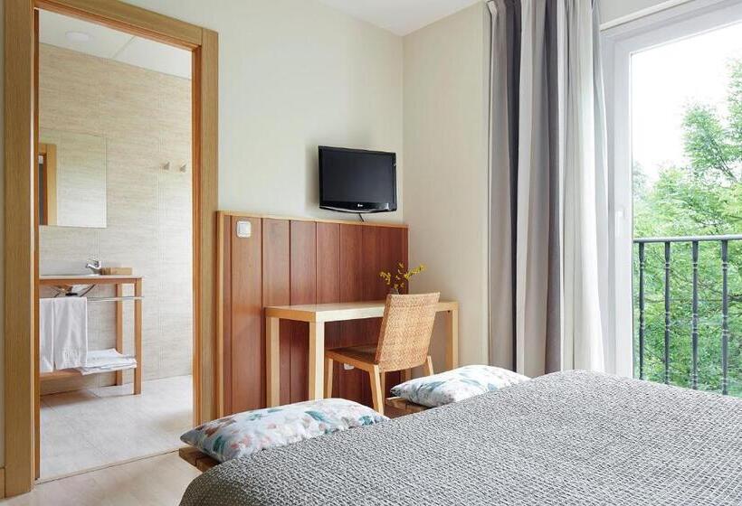 ホテル Iriguibel Huarte Pamplona