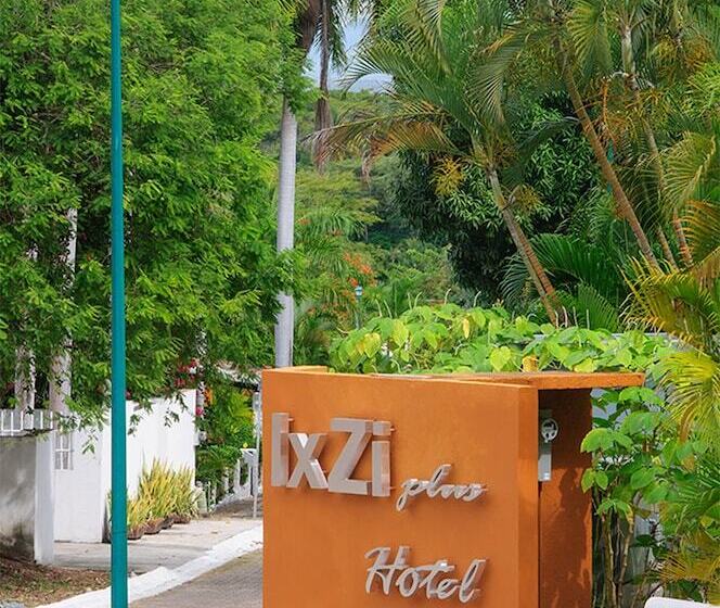 هتل Ixzi Plus