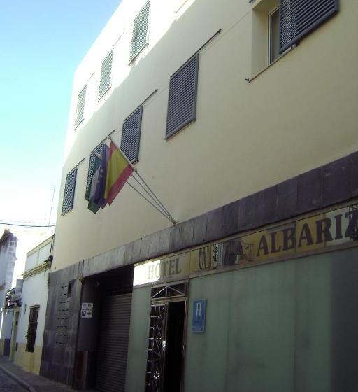 Hotell La Albarizuela