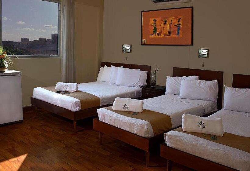 هتل La Siesta