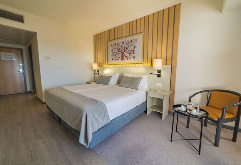هتل Melia Castelo Branco