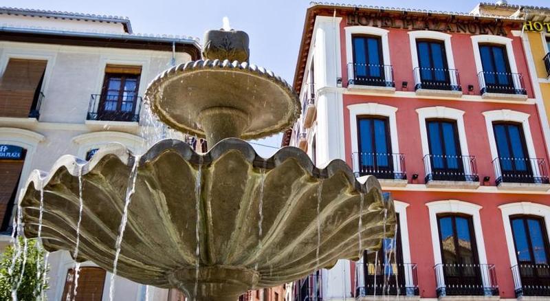هتل Plaza Nueva