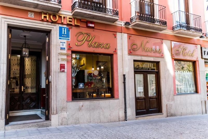 هتل Plaza Nueva