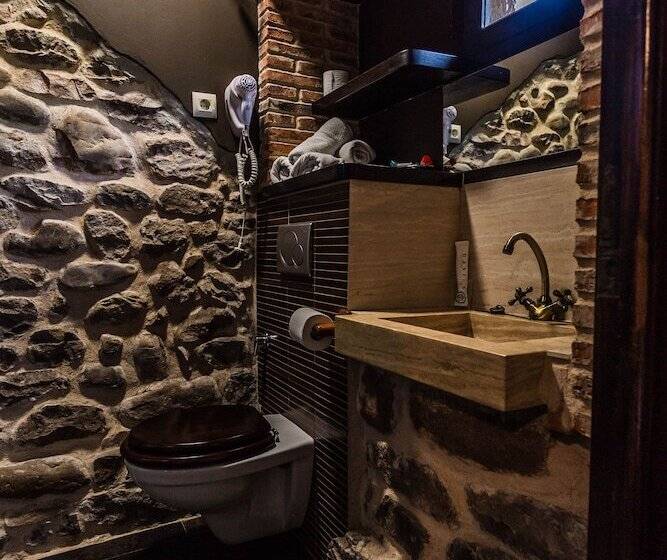 فندق Posada Real La Montañesa