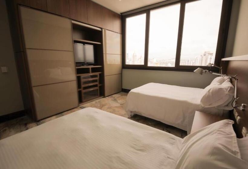 Torres De Alba Hotel & Suites