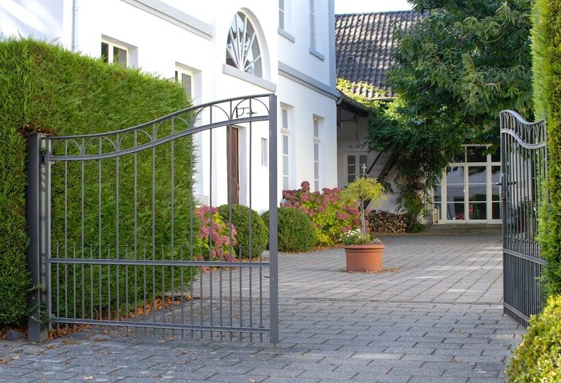 Отель Zweilinden Meckenheim Bonn