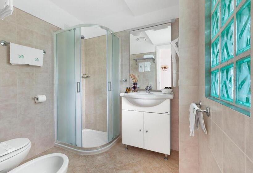 Residence 2 Pini