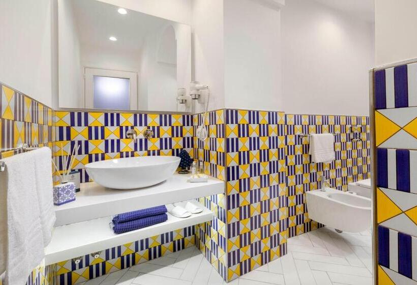 Residence 2 Pini