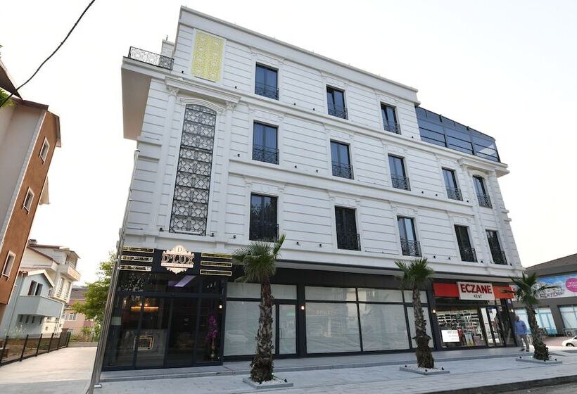 هتل D Lux Bouti̇que