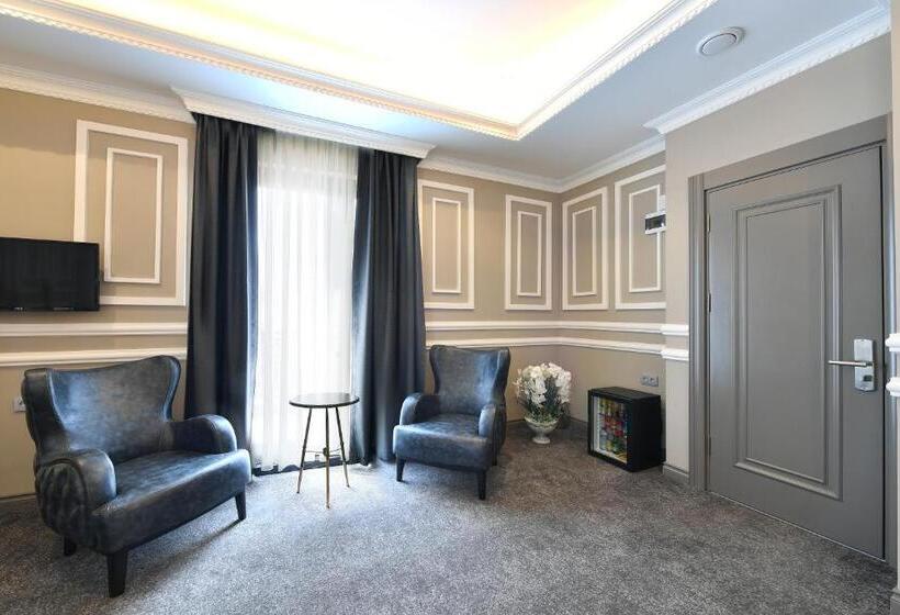 هتل D Lux Bouti̇que
