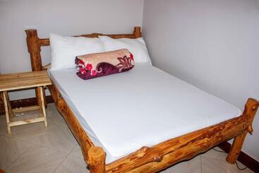 هاستل Wanyama B&b