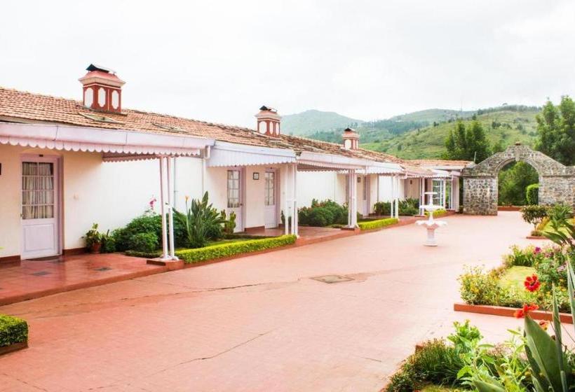 هاستل Mystique Ville