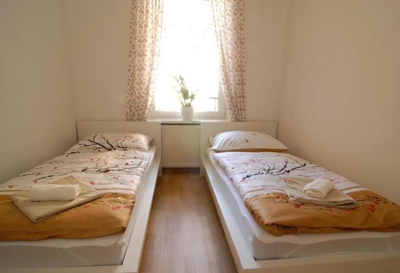 Fontana Pizzeria   Pension