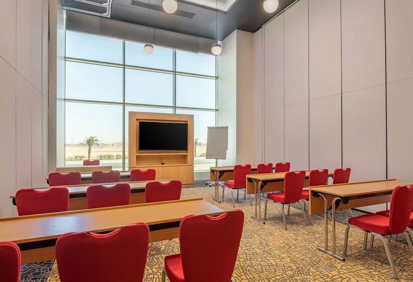 هتل Park Inn By Radisson Jeddah Madinah Road