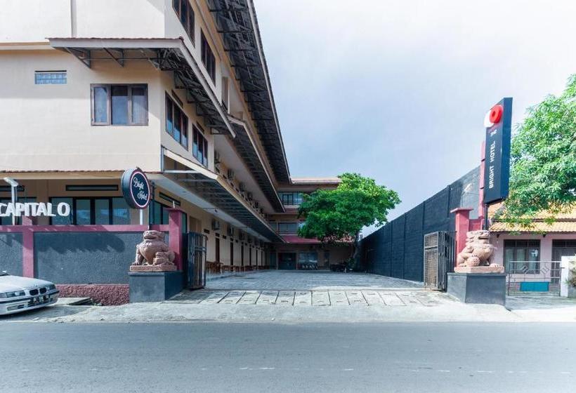 هتل Capital O 3142 Bright