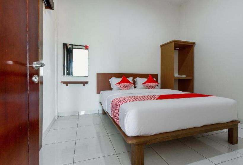 هتل Capital O 3142 Bright