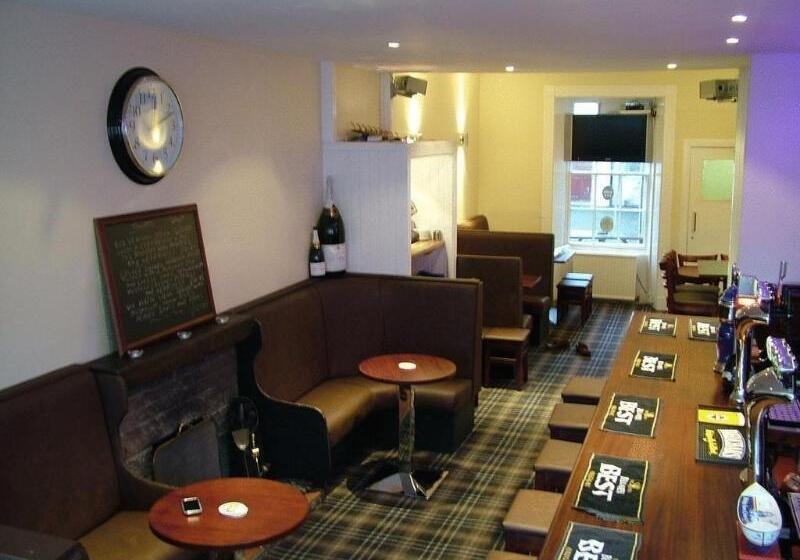 Hotel Aberdour , Stables Rooms & Beer Garden