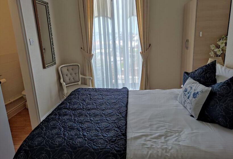 فندق Cleve Court