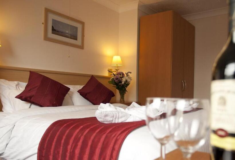 בית מלון כפרי Denewood