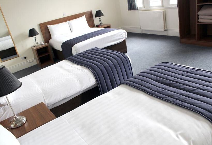 هتل Discovery Inn  Leeds