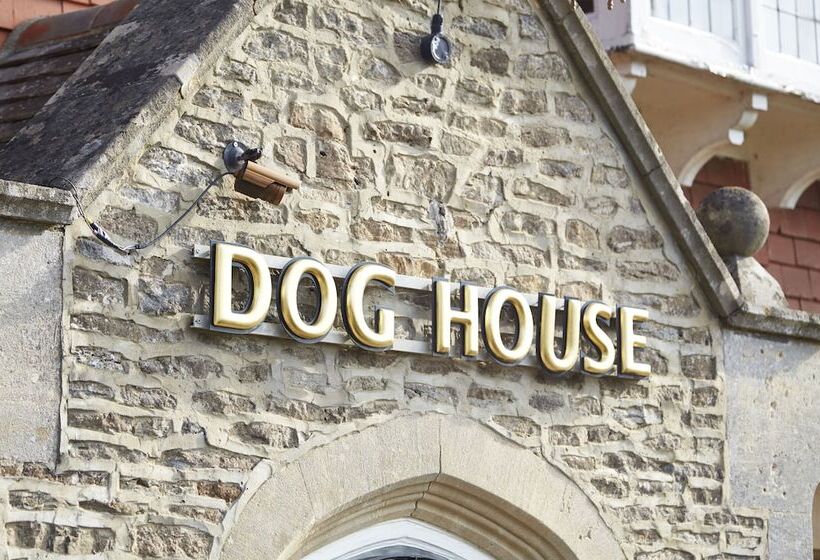 هتل Dog House By Chef & Brewer Collection