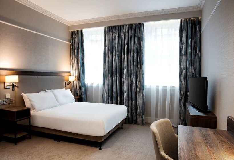 فندق Hilton Edinburgh Carlton