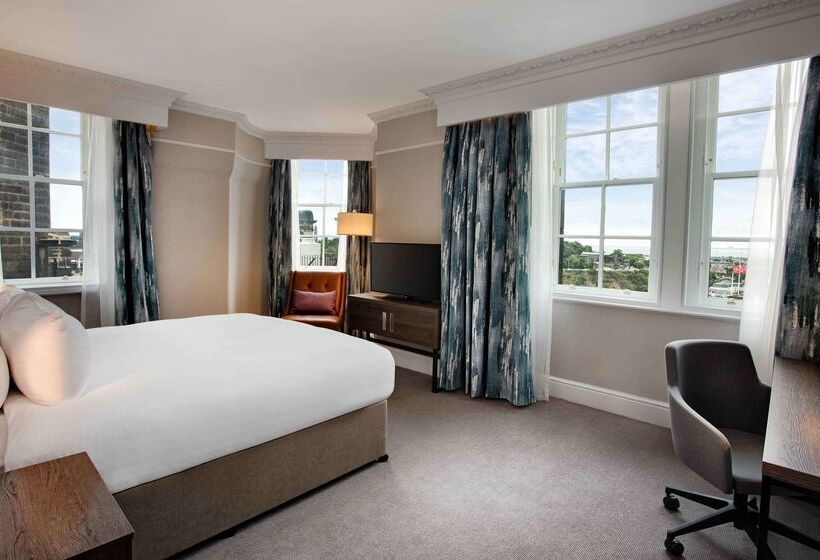 هتل Hilton Edinburgh Carlton