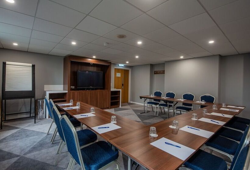 هتل Holiday Inn Express Canterbury, An Ihg