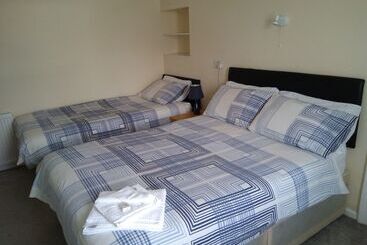 هتل Lamplighter Guesthouse