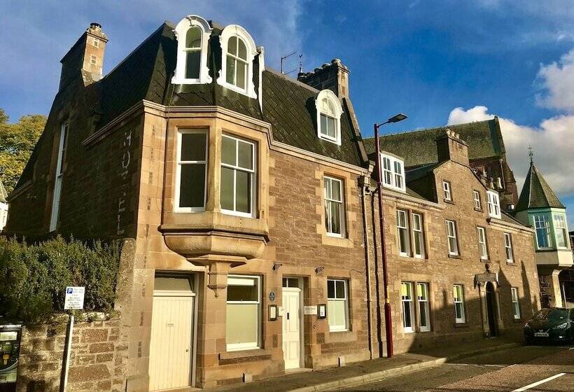 فندق Leven House Bed And Breakfast