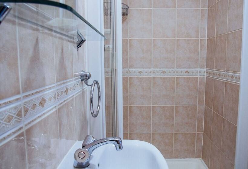 Fotos del hotel Lord Kensington:  10