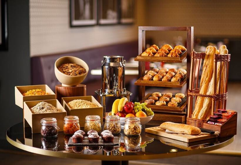 Fotos del hotel Mercure Edinburgh City  Princes Street:  10
