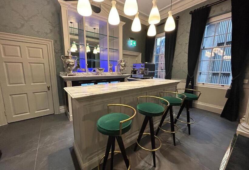 Fotos del hotel Knightsbridge Roof Garden Rooms:  16