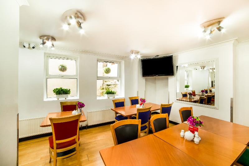 Fotos del hotel OYO Townhouse New England Victoria:  5