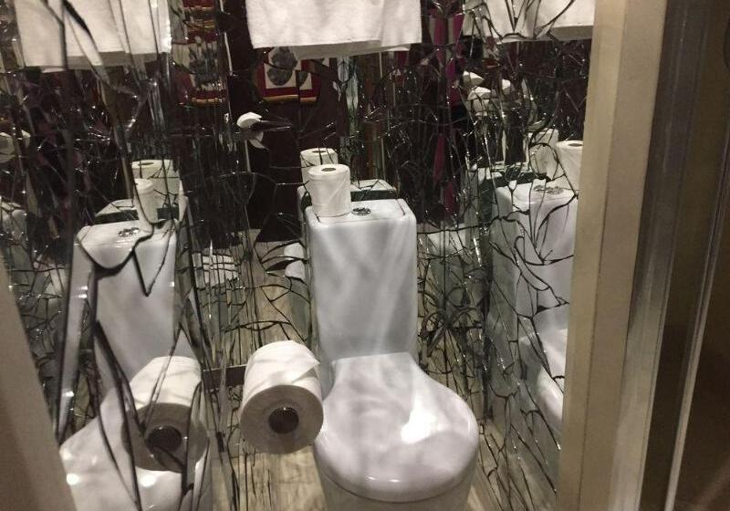 Fotos del hotel Pavilion:  8