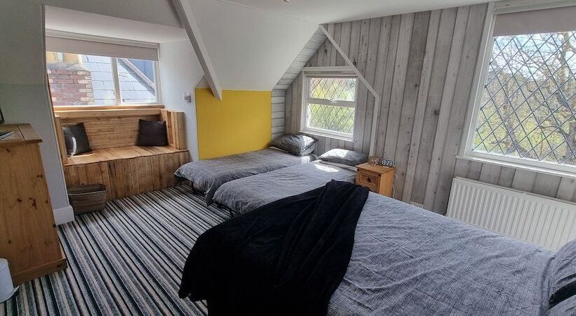 هتل Rowcroft Lodge