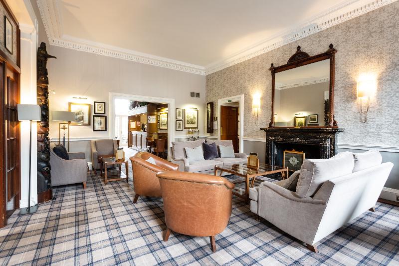 هتل Royal Scots Club
