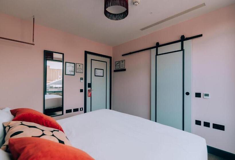 Fotos del hotel Selina Camden:  8