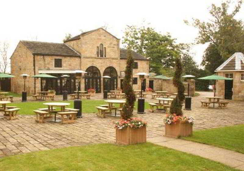 هتل Weetwood Hall Estate
